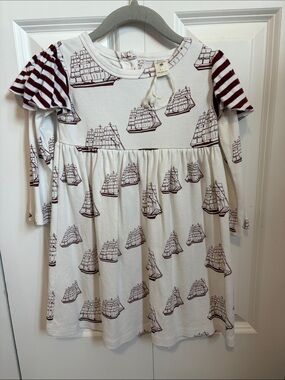 kate quinn Dress with Maroon Ship Print and Maroon-Striped Sleeves4t